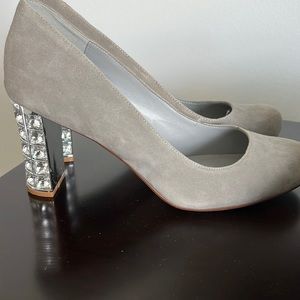 Dune gray suede pumps with glitter block heel